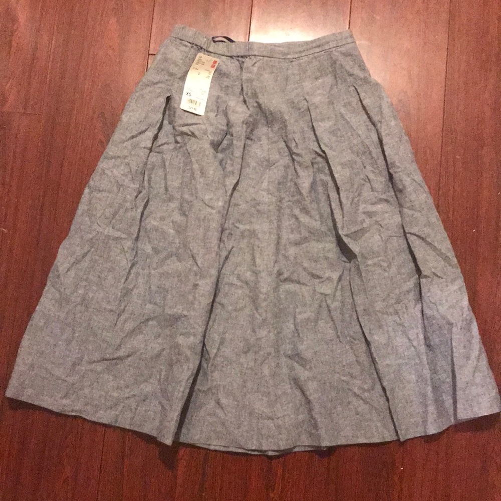 NWT Uniqlo Blue Linen Midi Skirt Size XS